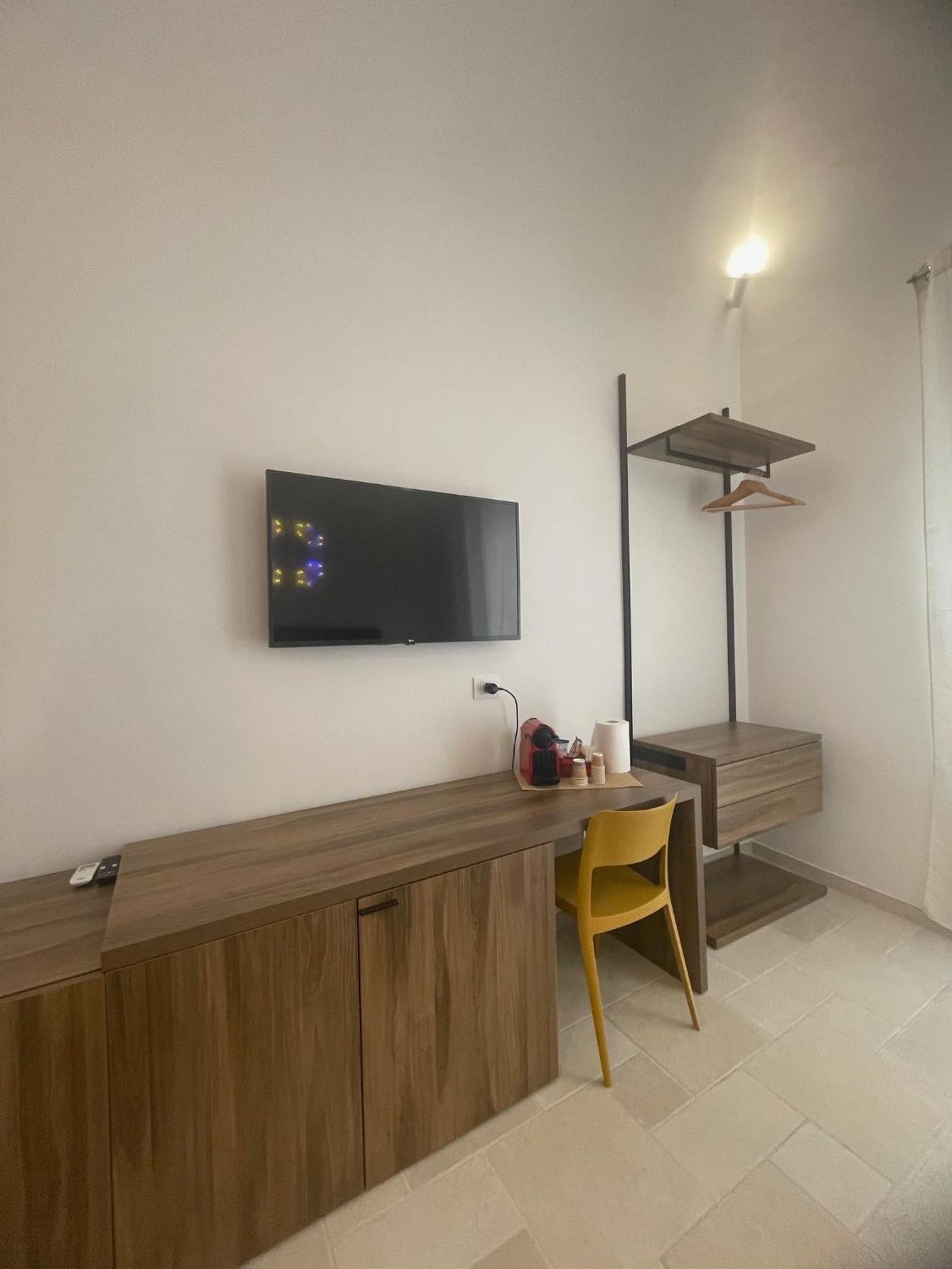 Civico 38 - Le Tre Chiavi Hotell Bari Exteriör bild
