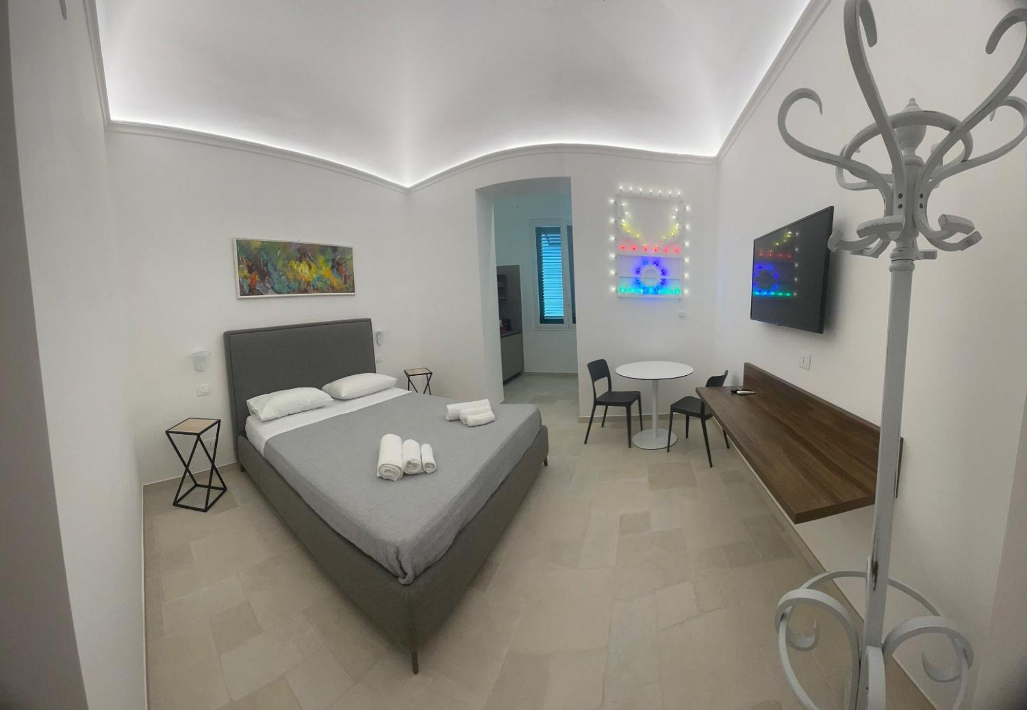 Civico 38 - Le Tre Chiavi Hotell Bari Exteriör bild